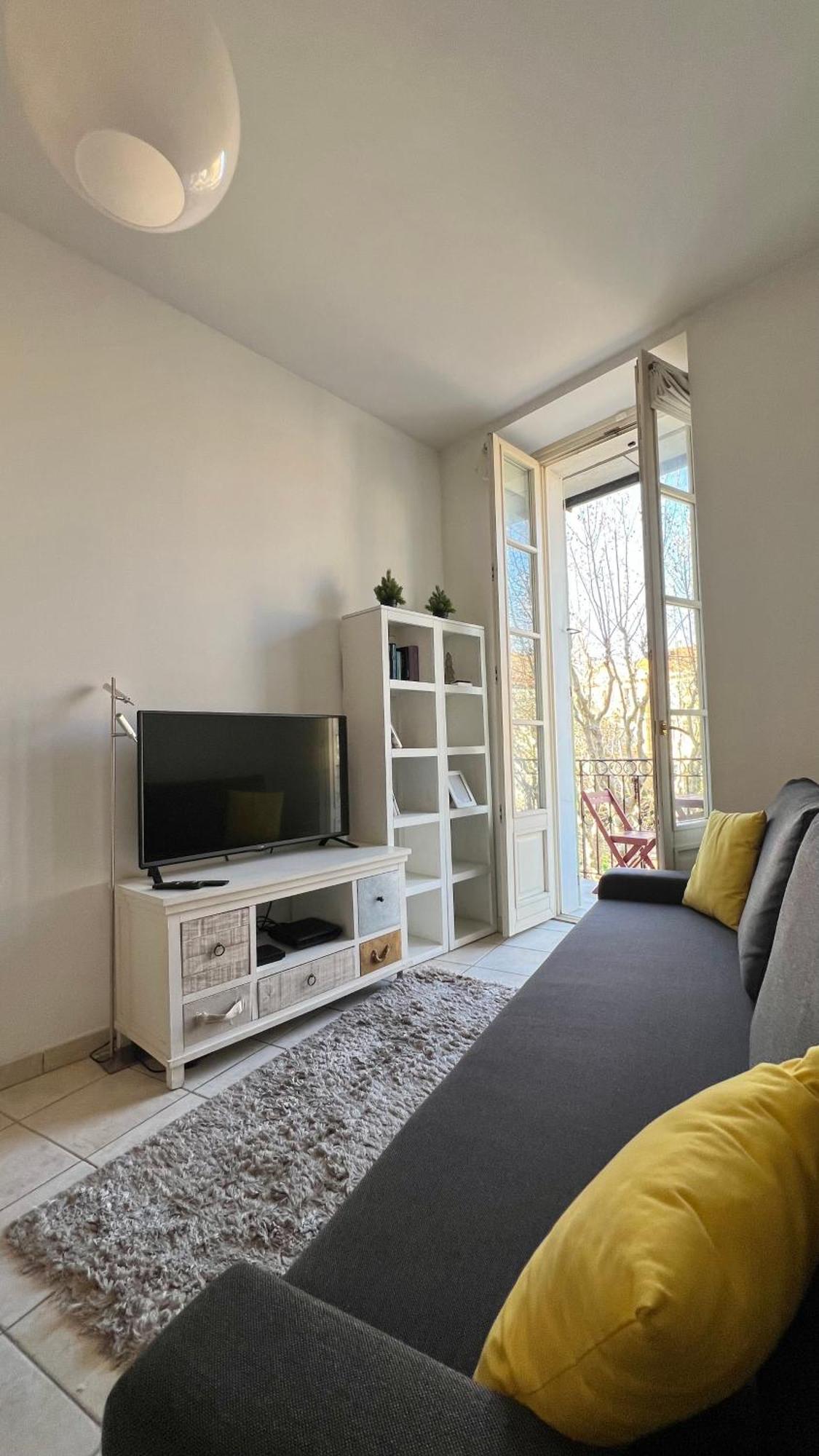 Leilighet Place Grimaldi, Close To And Restaurants, With Balcony *